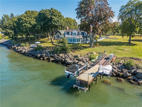 3079 Lake Rd, Williamson, NY, 14589-9515 | Card Image