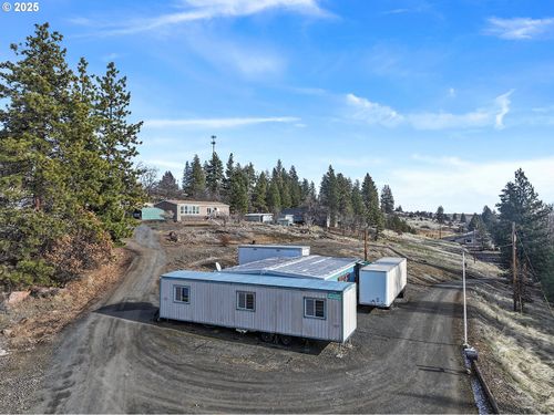 80093 Dodson Rd, Wamic, OR, 97063-9623 | Card Image