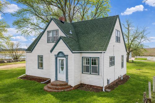 10550 New Prague Blvd, New Prague, MN, 56071-8961 | Card Image