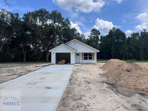 165 Arabian Ln, Jesup, GA, 31545-6106 | Card Image