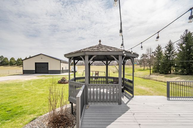 11836 Larkins Rd, House other with 4 bedrooms, 4 bathrooms and null parking in Brighton MI | Image 4