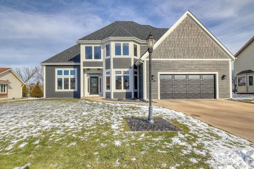 1125 Carlee Ann Lane, Pewaukee, WI, 53072 | Card Image