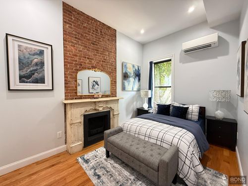 parlor-587 Greene Avenue, New York City, NY, 11216 | Card Image