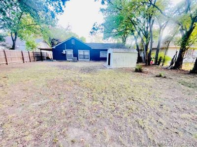 815 10th Avenue Nw, House other with 3 bedrooms, 1 bathrooms and null parking in Ardmore OK | Image 2