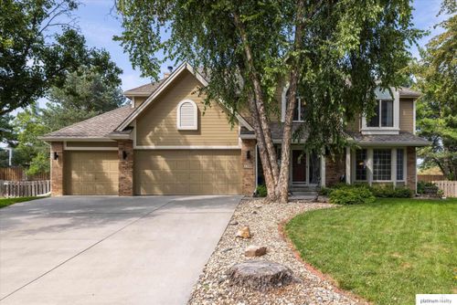 1733 N 131st Avenue Cir, Omaha, NE, 68154-3624 | Card Image
