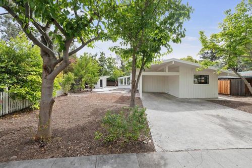 1046 Metro Cir, Palo Alto, CA, 94303-3835 | Card Image