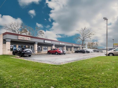 1305-85 N La Fox St, South Elgin, IL, 60177-1225 | Card Image