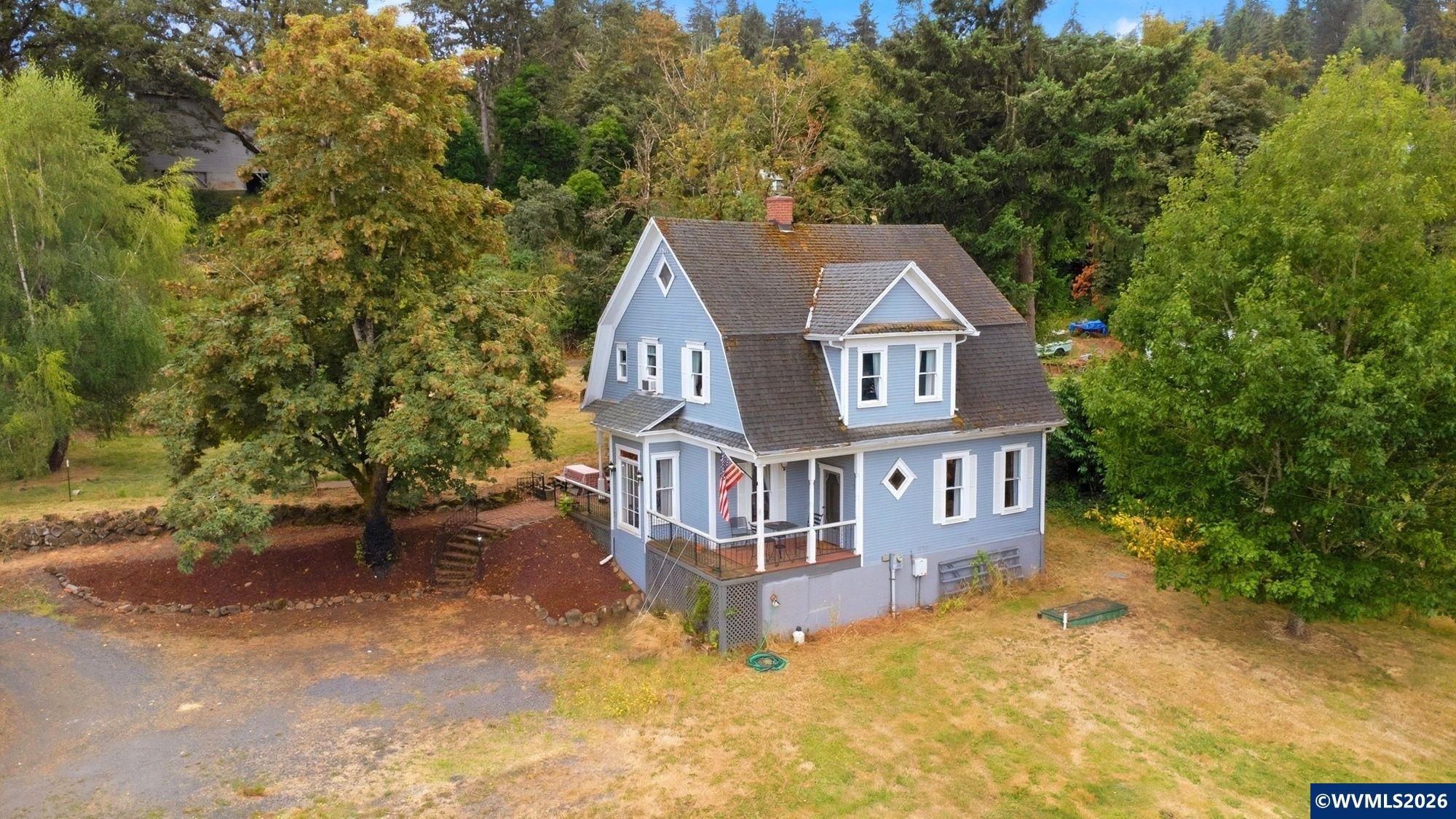 Residential in Scotts Mills 4