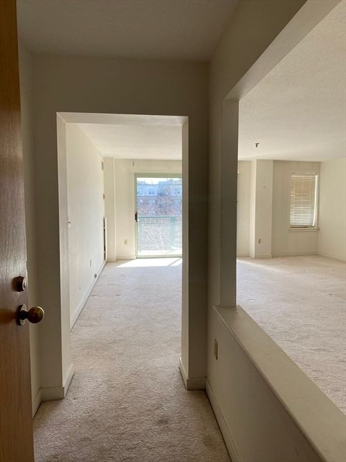 apt-602-269 Cambridge Rd, Woburn, MA, 01801-6055 | Card Image