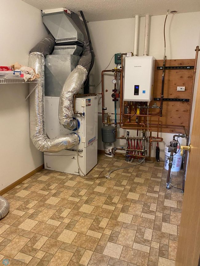 Laundry Mechanical.jpg | Image 17