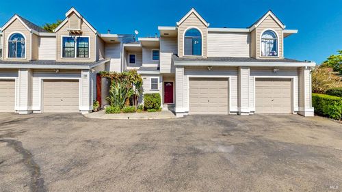 158 N Dutton Ave, Santa Rosa, CA, 95401-7628 | Card Image