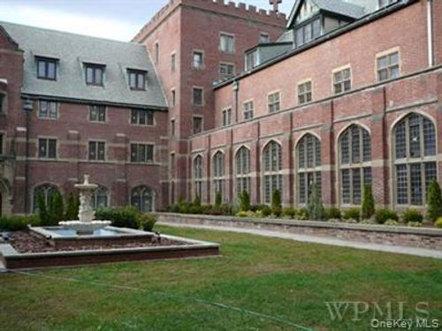 209 Chateau Rive, Peekskill, NY, 10566-2165 | Card Image