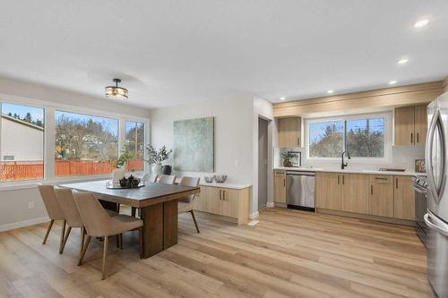 198 Silver Brook Rd Nw, Calgary, AB, T3B3J1 | Card Image