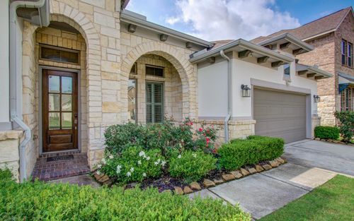 6242 Garden Lakes Ln, Sugar Land, TX, 77479-3791 | Card Image
