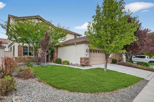 10855 Pebble Hill Dr, Reno, NV, 89521-8330 | Card Image