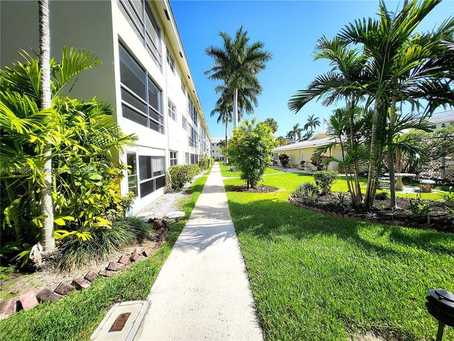 APT-149 - 1951 Ne 39 Th St, Condo with 2 bedrooms, 2 bathrooms and null parking in Lighthouse Point FL | Image 19