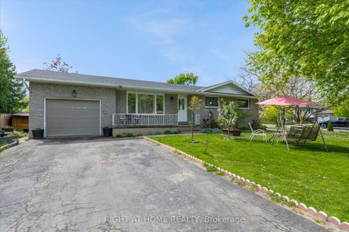 4187 Highland Park Dr, Niagara Falls, ON, L0R1B7 | Card Image