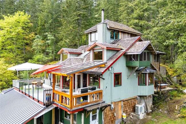 1821 Hyacinthe Bay Rd, House other with 4 bedrooms, 4 bathrooms and 10 parking in Quadra Island BC | Image 12