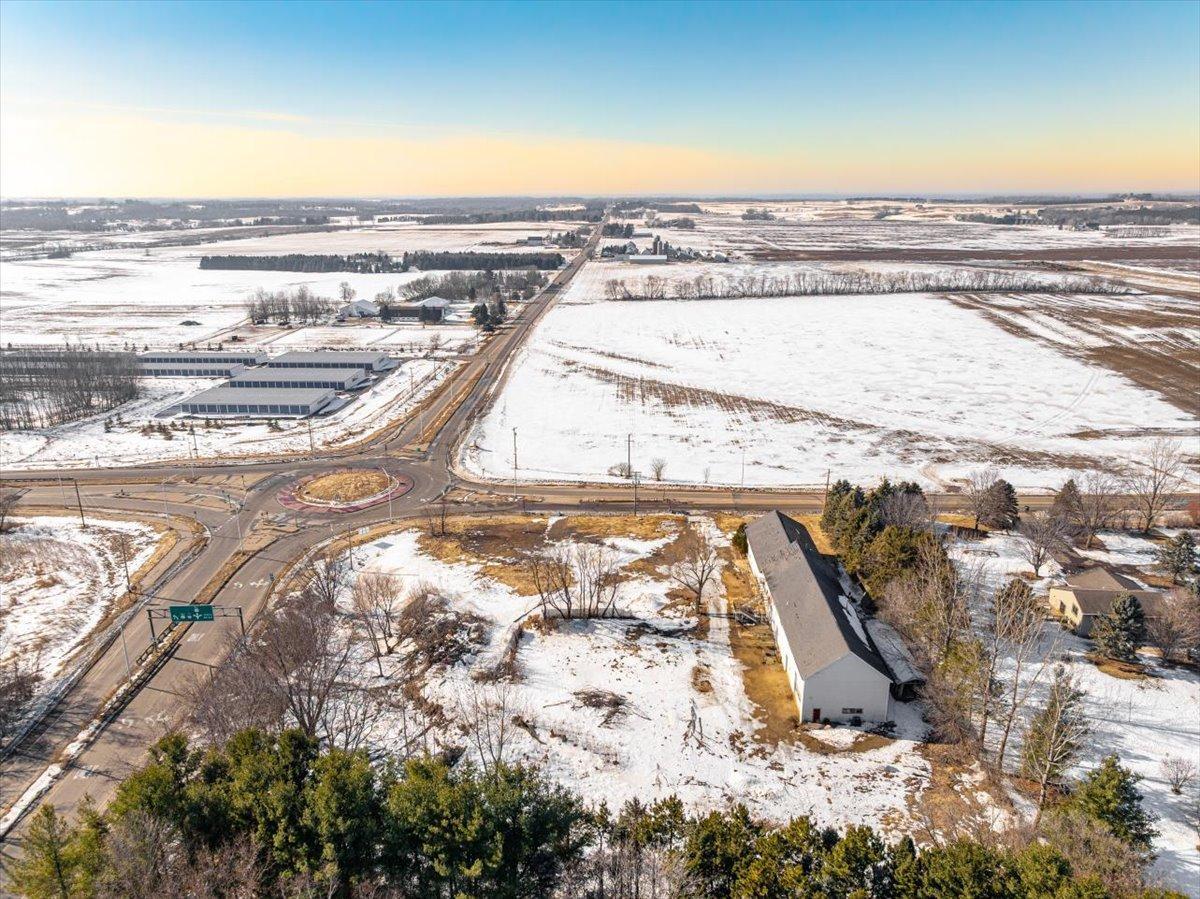 Commercial Sale in Roberts 3