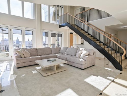 3-1827 N Grant St, Denver, CO, 80203-1146 | Card Image