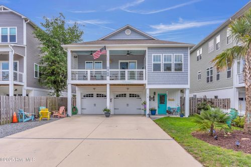 910 Old Dow Rd, Carolina Beach, NC, 28428-4103 | Card Image