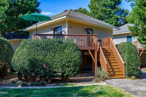 3304 Mill Run, Raleigh, NC, 27612-5212 | Card Image