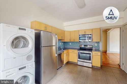 apt-506-11 E Chase St, BALTIMORE, MD, 21202-3688 | Card Image