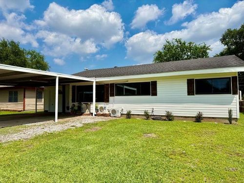 2227 10th St., Port Neches, TX, 77651 | Card Image