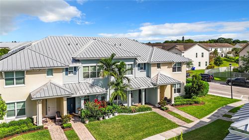 2-5040 Eucalyptus Dr, Hollywood, FL, 33021-7172 | Card Image