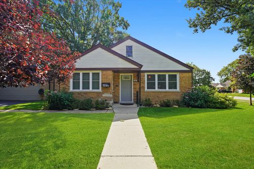 10823 S Keeler Ave, Oak Lawn, IL, 60453-5366 | Card Image