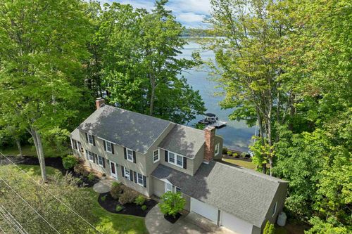 204 Shore Dr, Laconia, NH, 03246-2945 | Card Image