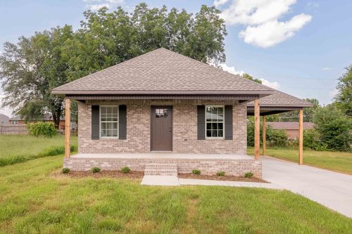 215 W Grand Ave, Muscle Shoals, AL, 35661-2115 | Card Image
