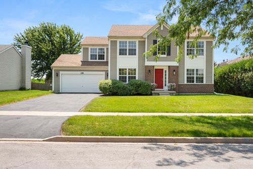 318 Chautauqua Ln, Sycamore, IL, 60178-3042 | Card Image