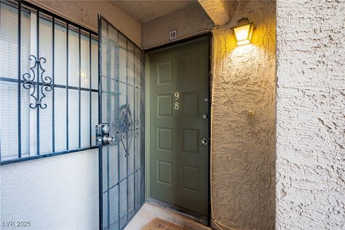 apt-98-3790 Shirebrook Dr, Las Vegas, NV, 89115-3272 | Card Image