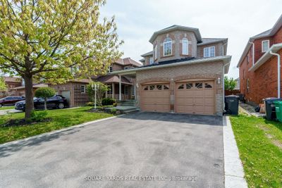 16 Baybrook Rd, House other with 4 bedrooms, 3 bathrooms and 6 parking in Brampton ON | Image 2