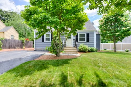 10 Ridgewood Rd, Worcester, MA, 01606 | Card Image