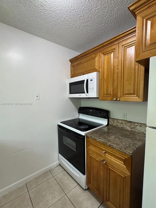 2-1746 3rd Ave N, Lake Worth, FL, 33460-3285 | Card Image