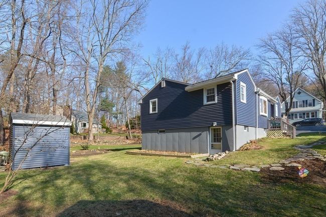 21 Edlin St, House other with 3 bedrooms, 1 bathrooms and 1 parking in Worcester MA | Image 38