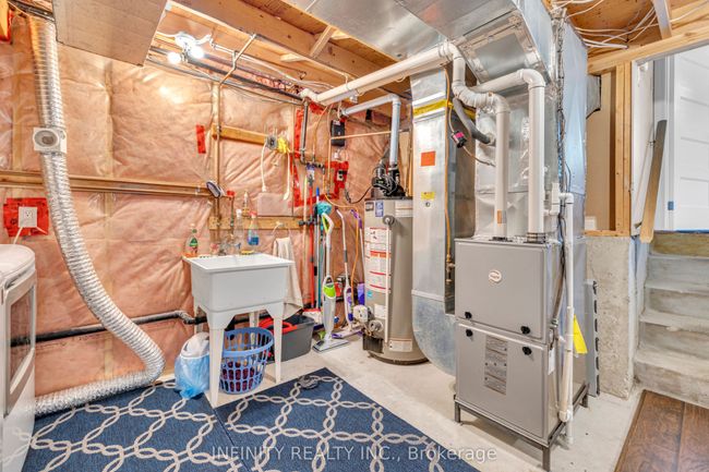 1803 Vicky Cir, House other with 4 bedrooms, 2 bathrooms and 2 parking in Windsor ON | Image 31
