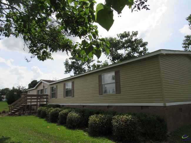 637 Grovania Rd, House other with 4 bedrooms, 2 bathrooms and null parking in Hawkinsville GA | Image 11