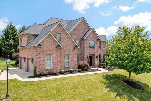 8000 Sherwood Dr, Presto, PA, 15142-1078 | Card Image
