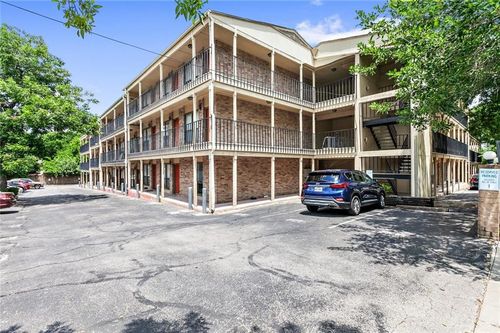 apt-309-3000 Guadalupe St, Austin, TX, 78705-2835 | Card Image