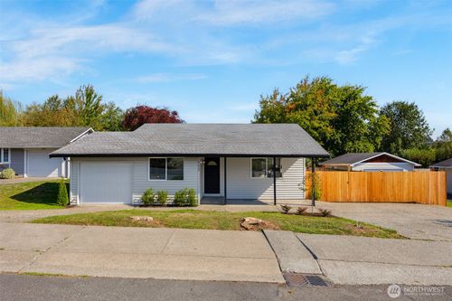 9623 65th Dr Ne, Marysville, WA, 98270-2470 | Card Image
