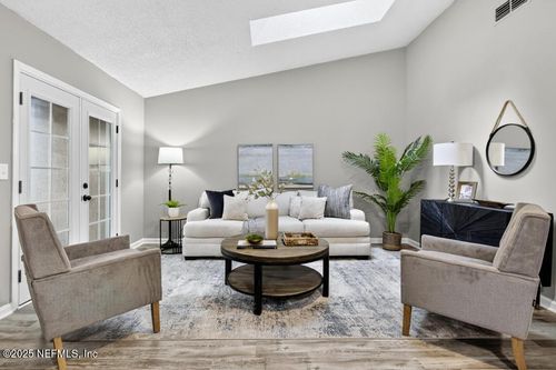 2268 Cypress Landing Dr, Jacksonville, FL, 32233-2783 | Card Image