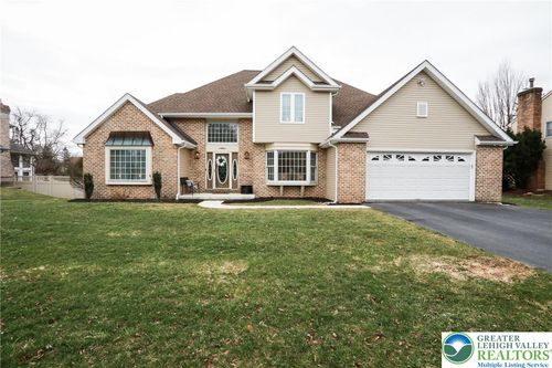 4994 Meadow Ln, MACUNGIE, PA, 18062-9086 | Card Image