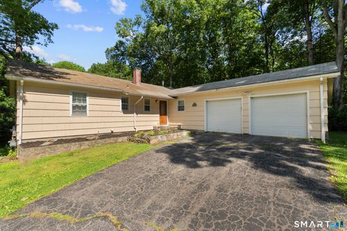 293 Guinea Rd, Monroe, CT, 06468-1048 | Card Image
