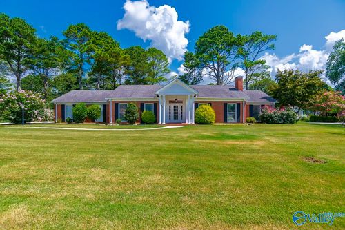 4540 Arrowhead Drive Se, Decatur, AL, 35603 | Card Image
