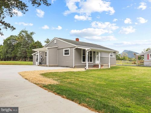 20080 Fort Valley Rd, Strasburg, VA, 22657-5108 | Card Image