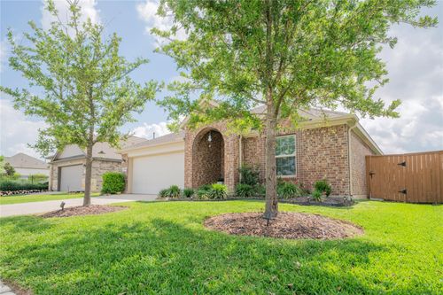 8658 Flamingo Bay Ln, Cypress, TX, 77433-3146 | Card Image
