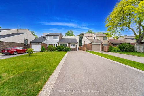 2498 Mainroyal St, Mississauga, ON, L5L1C9 | Card Image
